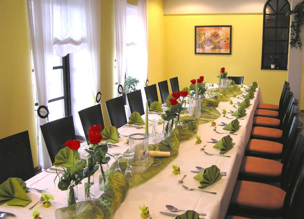Hotel Pfaffenhof Lich Eksteriør billede