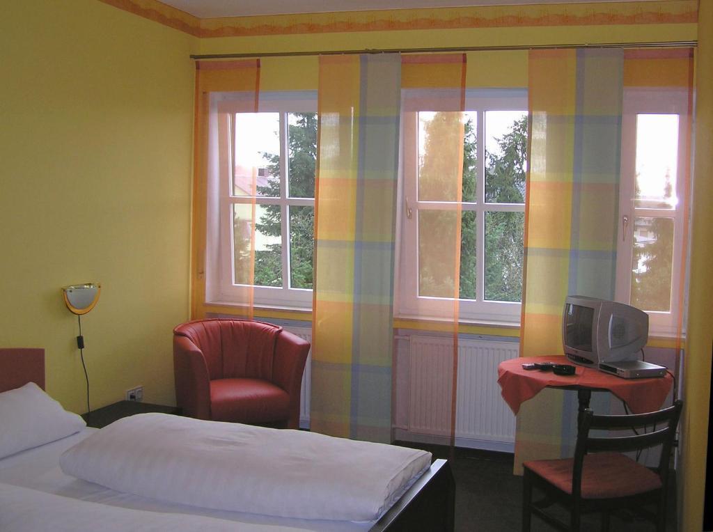 Hotel Pfaffenhof Lich Værelse billede
